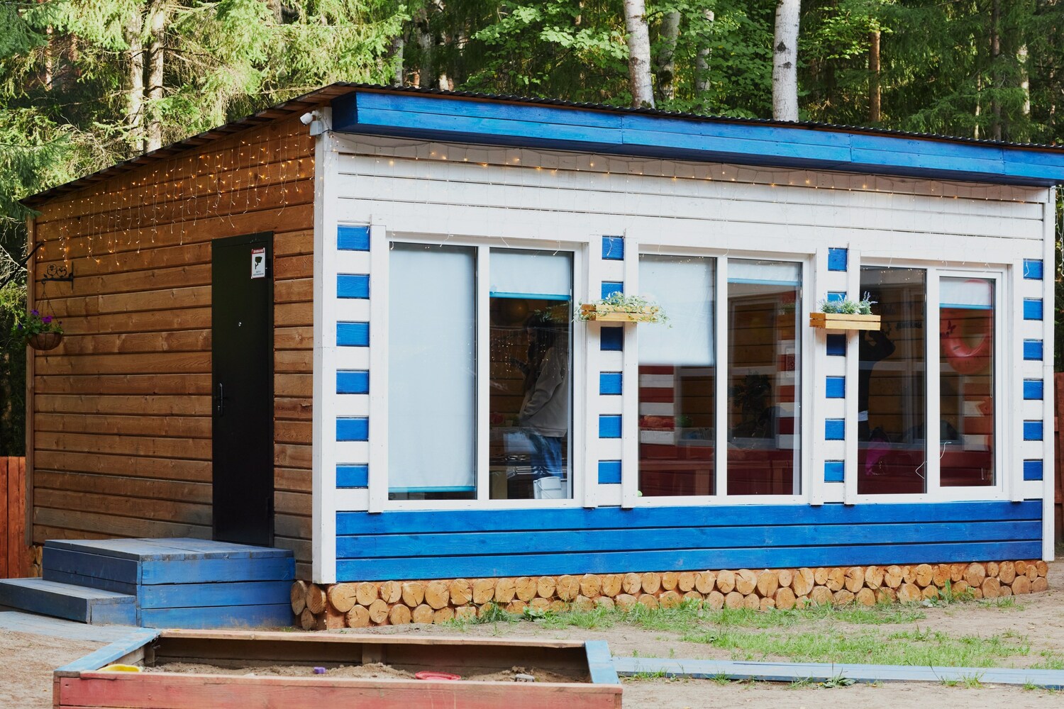 БЕСЕДКА СИНЯЯ с зоной барбекю&nbsp; 900₽/1200₽ час
